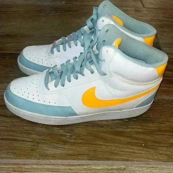 Nike Court Vision men’s basketball shoes - Picture 1 of 4